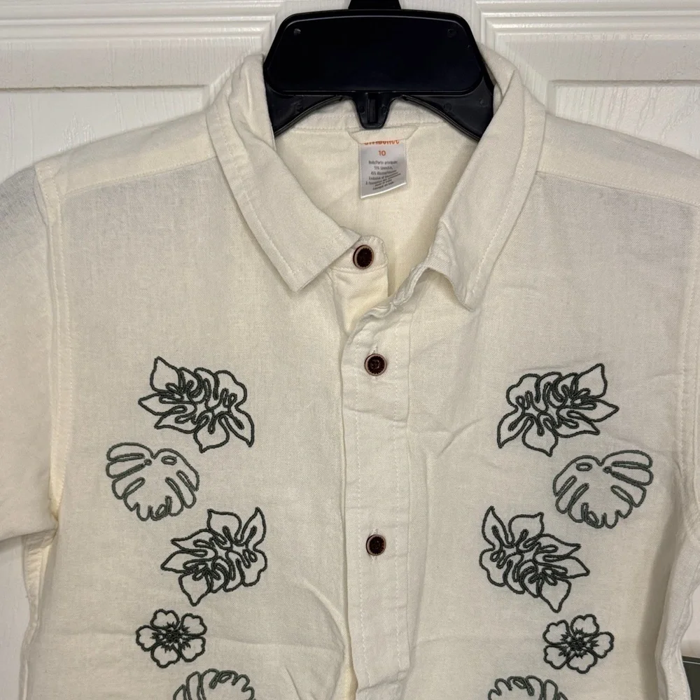NWT Gymboree Button Down Shirt with Floral Design